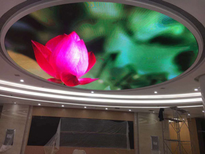 ʯ���fĳ����(ch��ng)